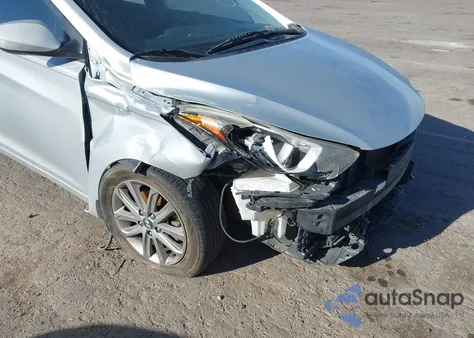 2015 Hyundai Elantra Se z USA, uszkodzony, nr VIN 5NPDH4AEXFH638540